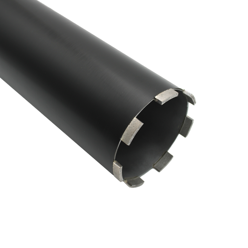 Professionele diamant droogboor van Titan Tools voor boren in zwaar gewapend beton - close up segmenten